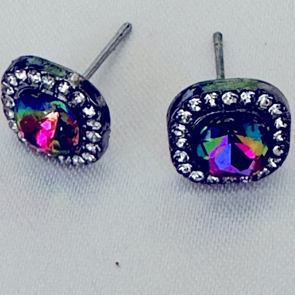 Multicolour Square Shape Crystal/Cubic Zirconia Stud Earrings. - Picture 4 of 6